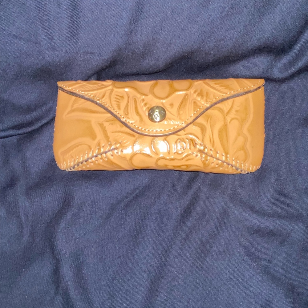Patricia Nash 100% Leather eyeglass case